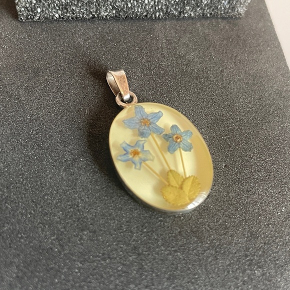 Vintage Sterling Silver Forget-Me-Not Jewelry Set 925 Pressed Flower Pendant Set - Picture 5 of 7